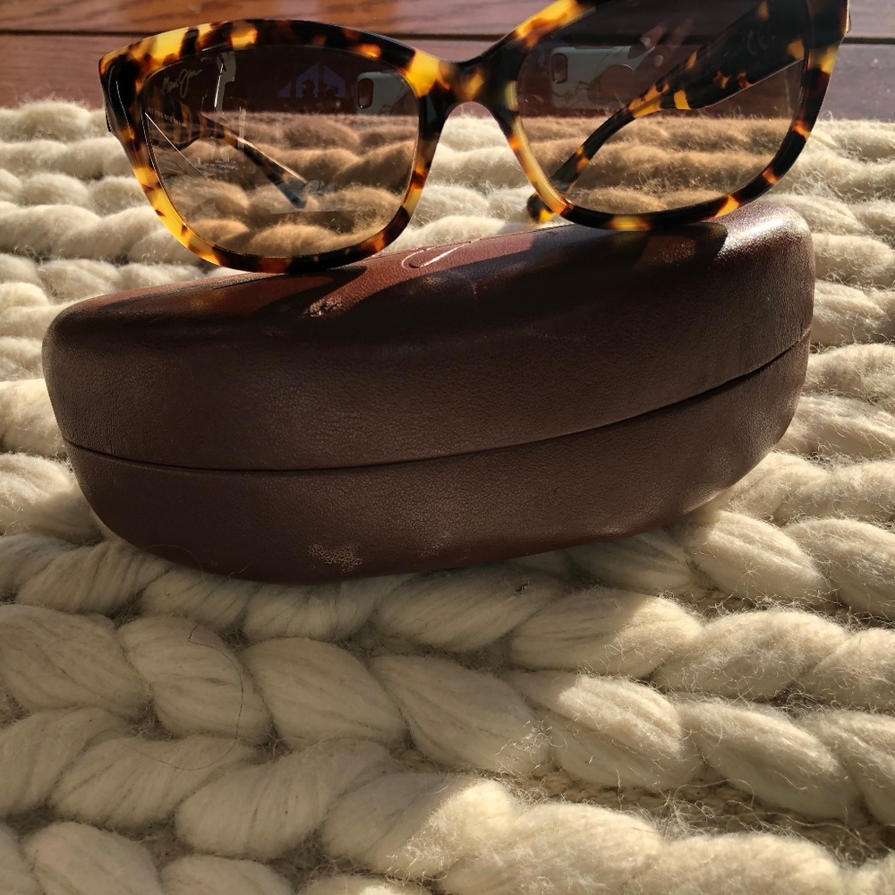 Maui Jim Plumeria 768 tortoise Cat Eye Polarized